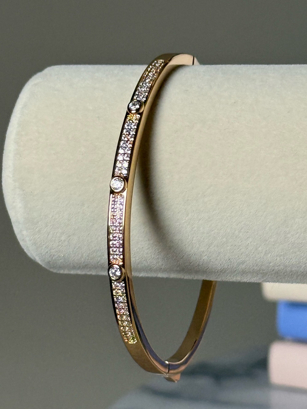 Goldoro 18k Yellow Gold Layered & GF 8” Designer Inspired Bangle.Brand New! #431